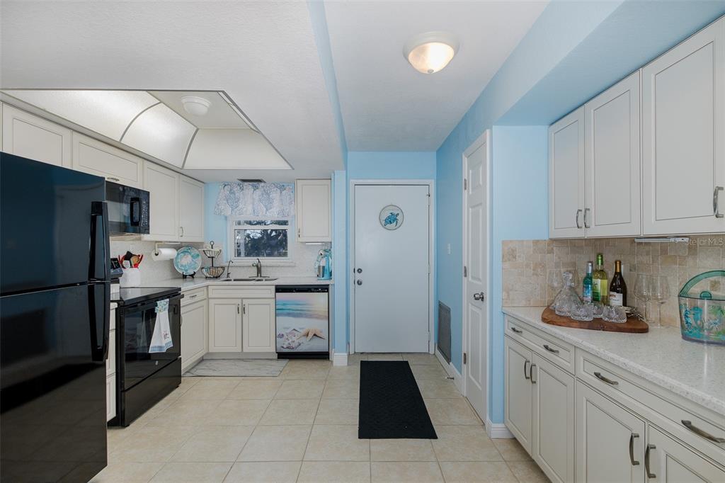 4939 Floramar Terrace, Unit 312 New Port Richey, FL 34652 - Photo 7 of 43