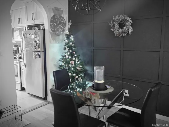 $379,000 | 570 Broadway, Unit 16A, Lynbrook, NY 11563