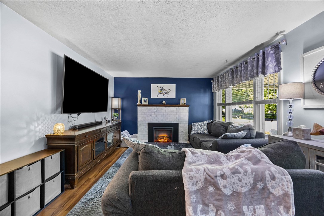 146 Willowbrook Road Greece, NY 14616 - Photo 7 of 48