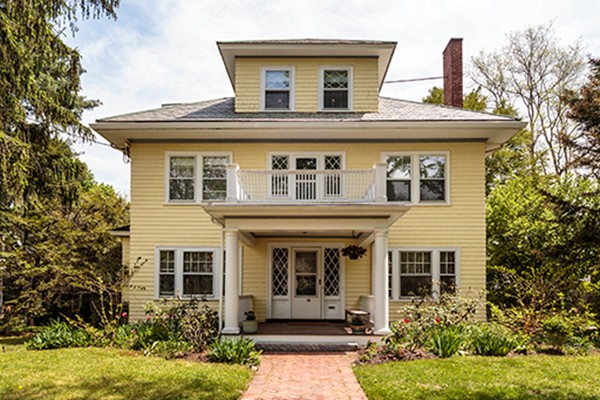 24 Stone Road Belmont, MA 02478 - Photo 1 of 28 Gallery Image 1
