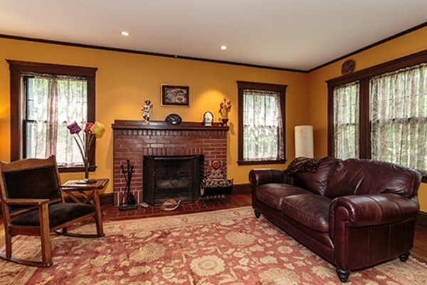 24 Stone Road Belmont, MA 02478 - Photo 4 of 28 Gallery Image 4