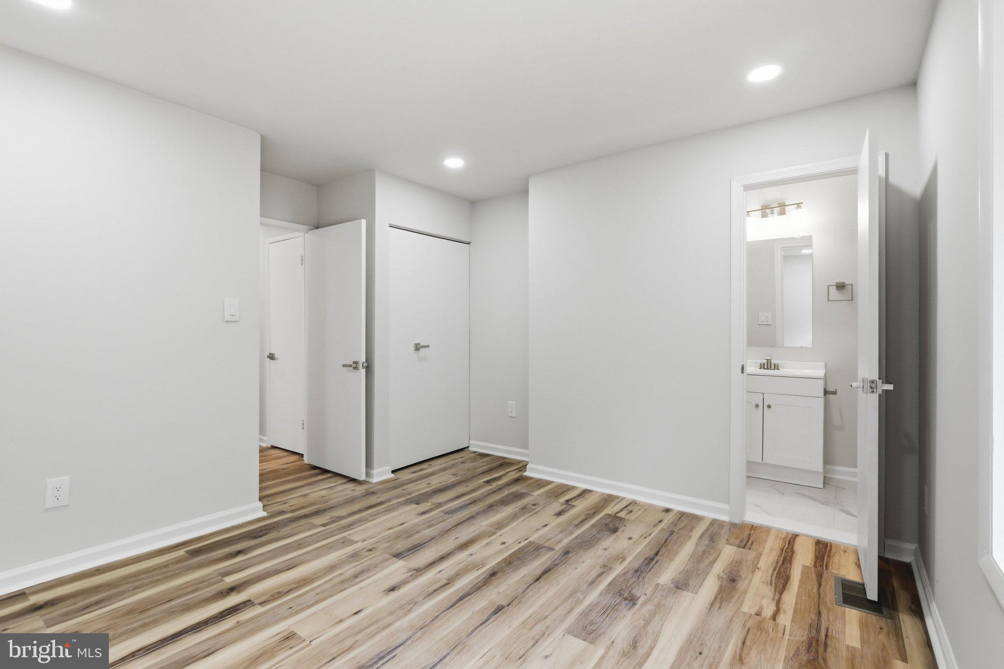 2292 White Cornus Lane Reston, VA 20191 - Photo 19 of 33 Gallery Image 19