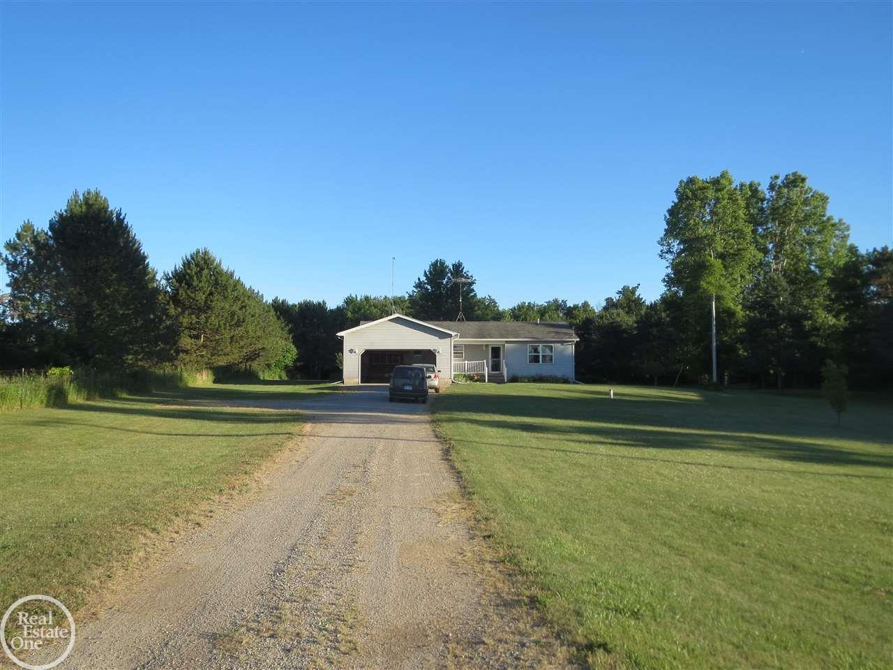 255 West Burns Line Road Melvin, MI 48454 - Photo 38 of 47 Gallery Image 38