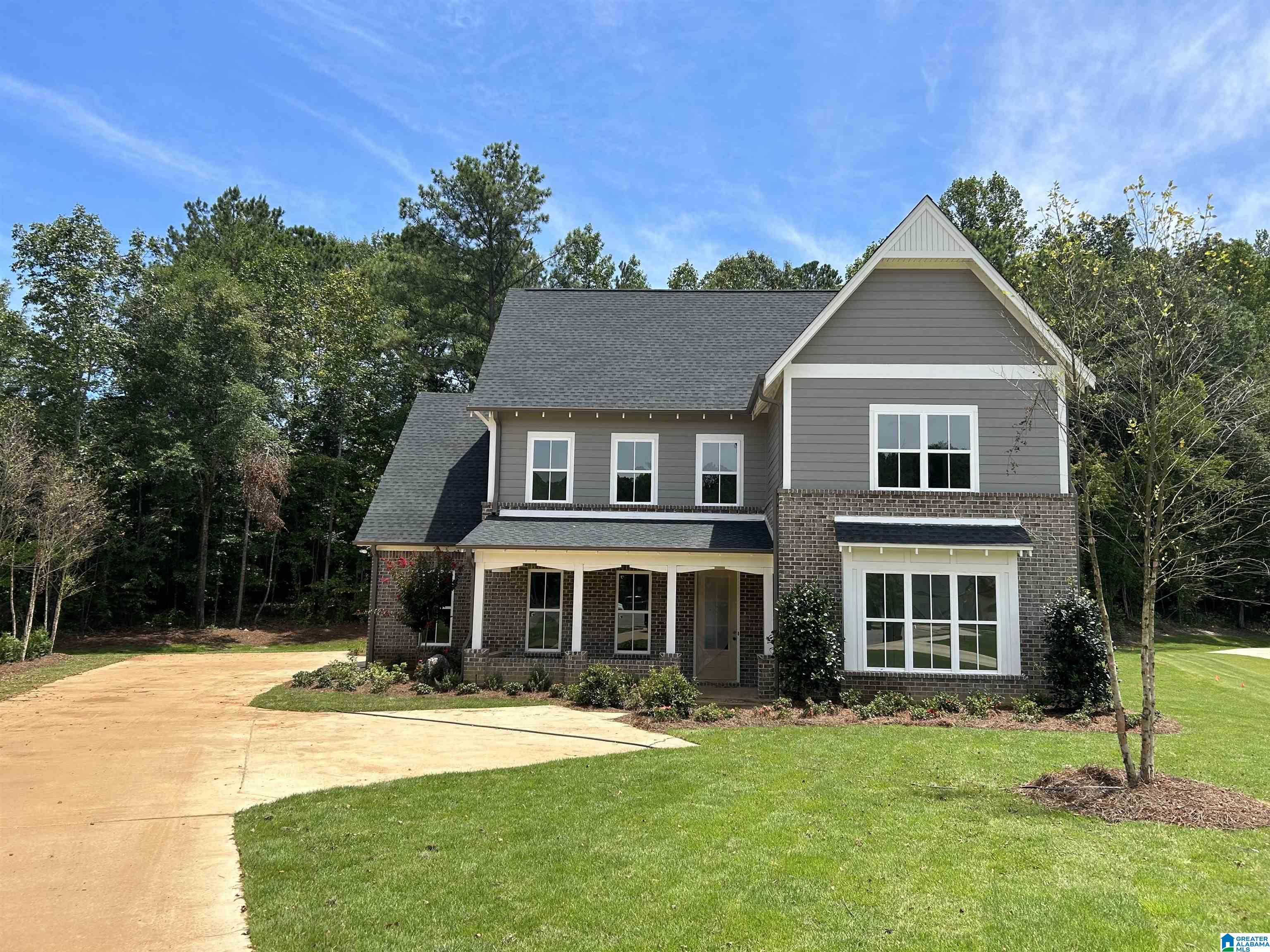 320 Cedar Grove Parkway Alabaster, AL 35114 - Photo 1 of 37