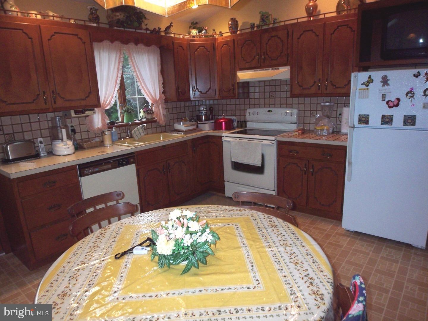 865 Reeceville Road Coatesville, PA 19320 - Photo 8 of 25
