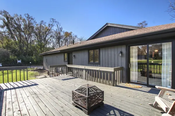 $419,900 | 9499 402nd Avenue, Randall, WI 53128