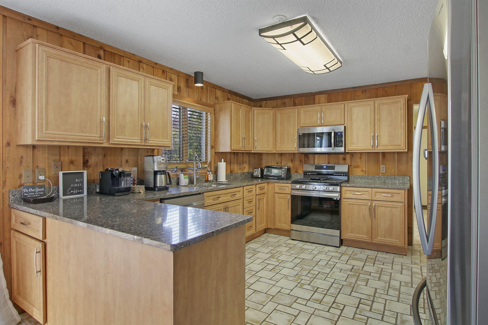 9499 402nd Avenue Randall, WI 53128 - Photo 9 of 22 9) 67714-69af45a03bb2a