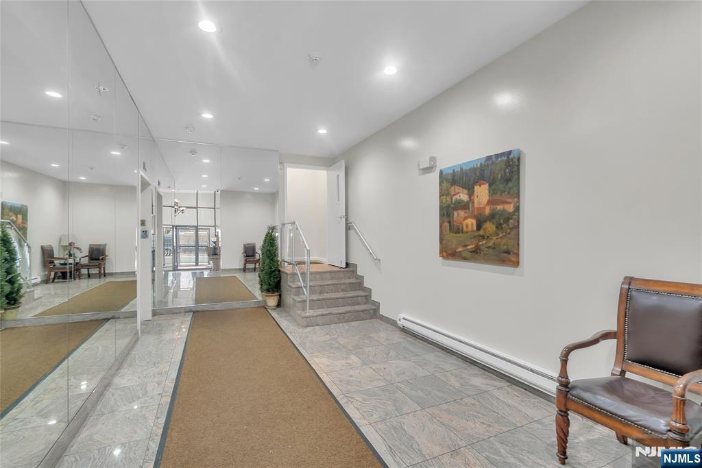 547 Gorge Road, Unit 2E Cliffside Park, NJ 07010 - Photo 25 of 28