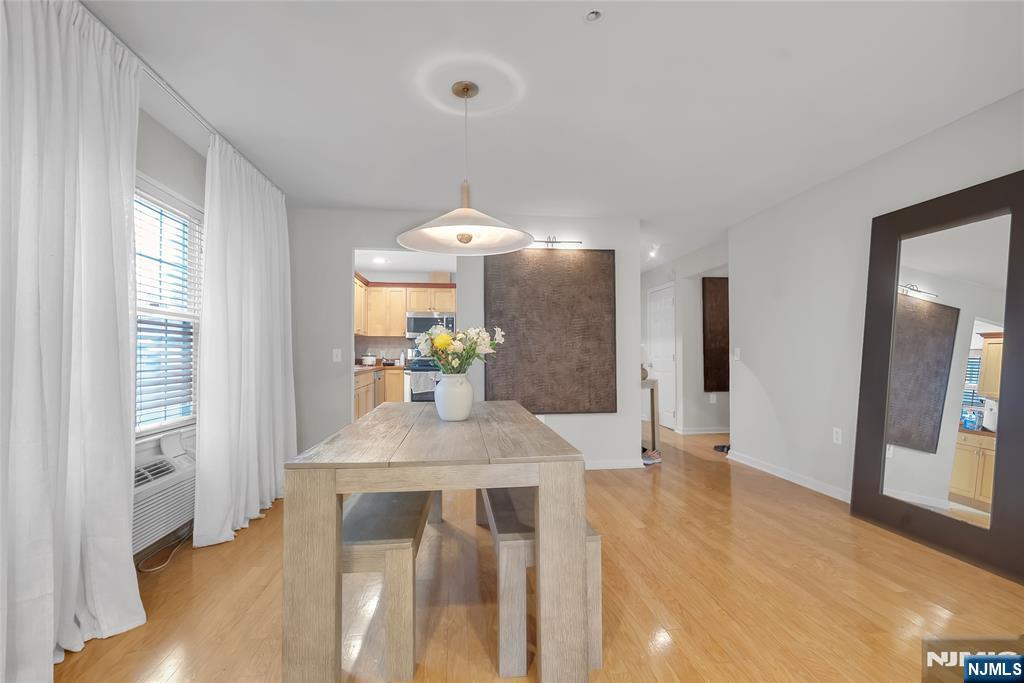 547 Gorge Road, Unit 2E Cliffside Park, NJ 07010 - Photo 6 of 28