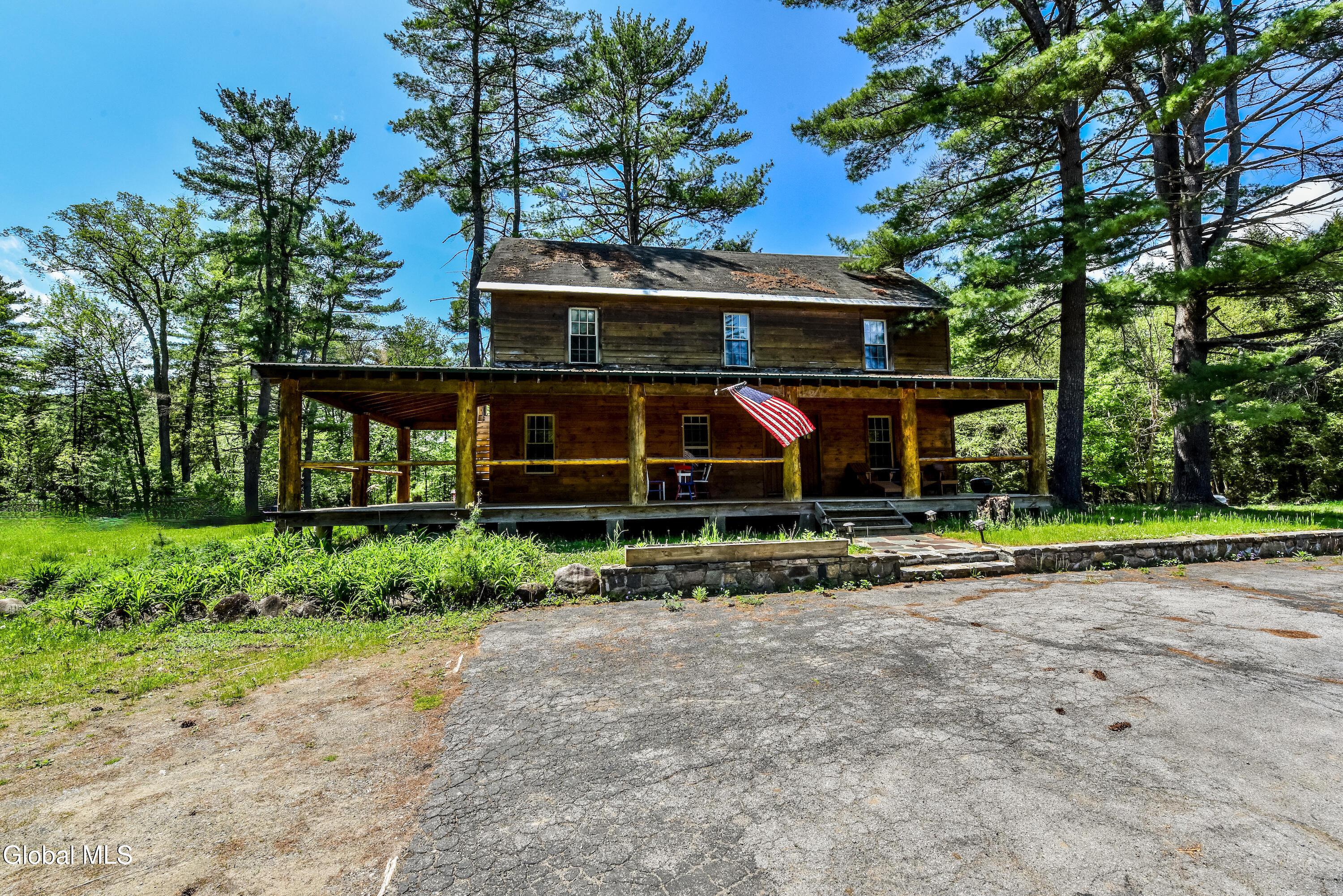 746 Howe Road Lake Luzerne, NY 12846 - Photo 58 of 91 50