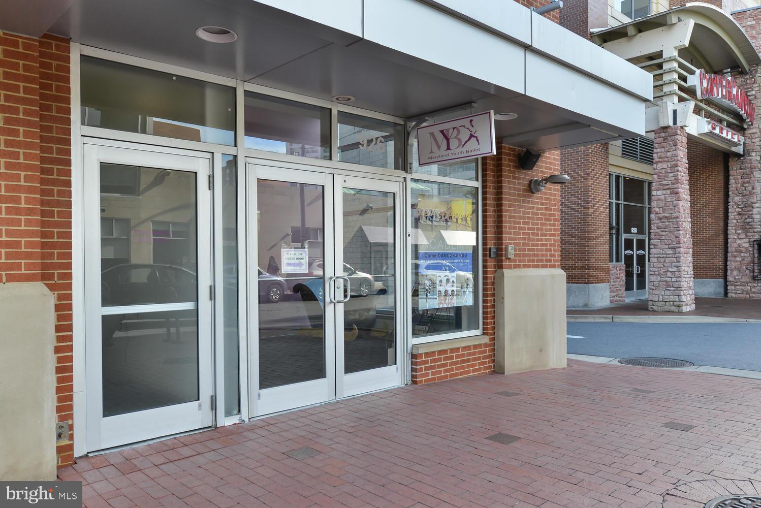 1508 Gridley Lane Silver Spring, MD 20902 - Photo 50 of 56 Downtown Silver Spring Shopping