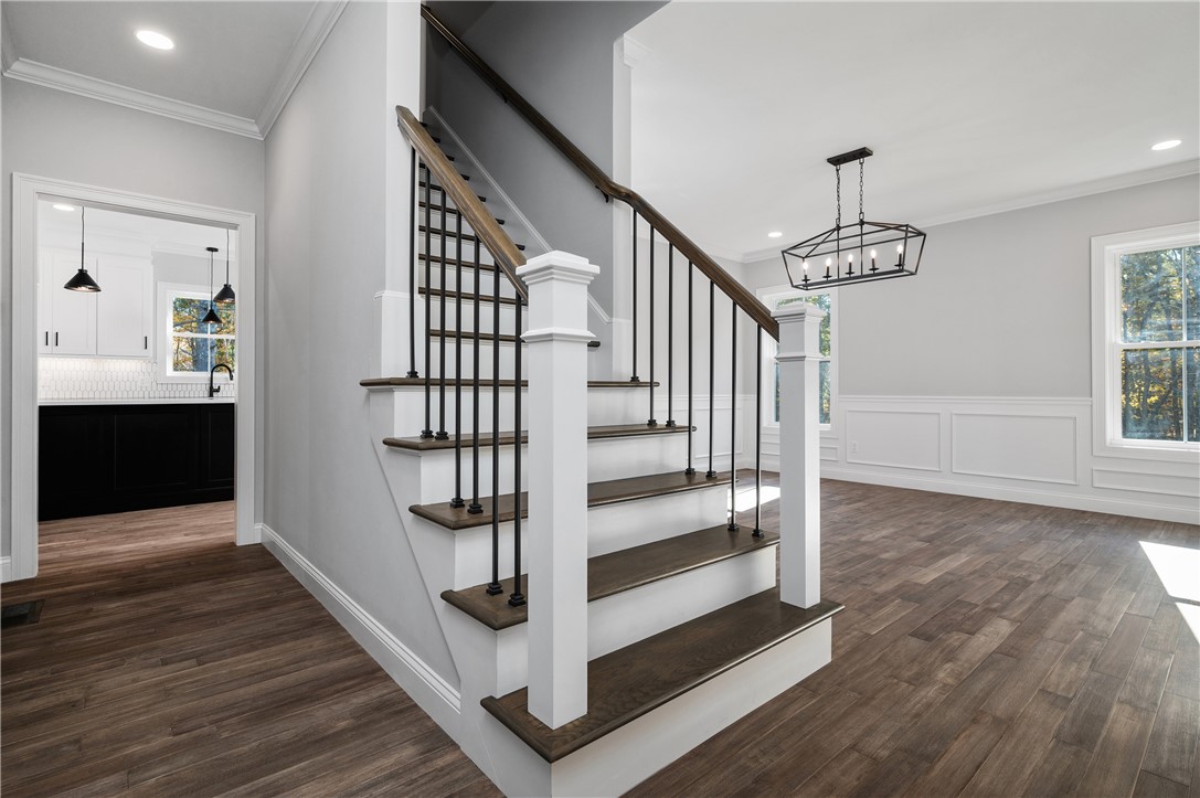 200 Rice City Road Coventry, RI 02827 - Photo 3 of 36