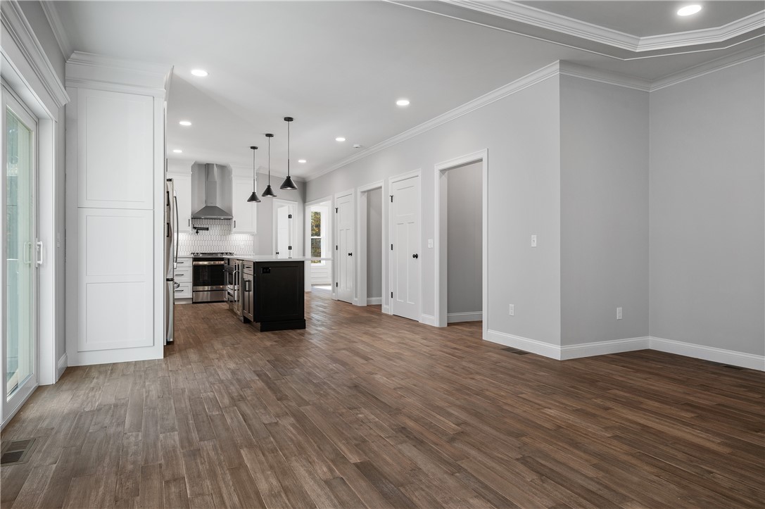 200 Rice City Road Coventry, RI 02827 - Photo 9 of 36