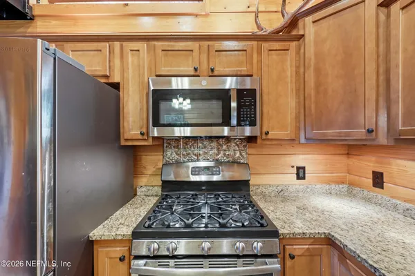 $750,000 | 8796 Gin Henry Lane, Glen St. Mary, FL 32040