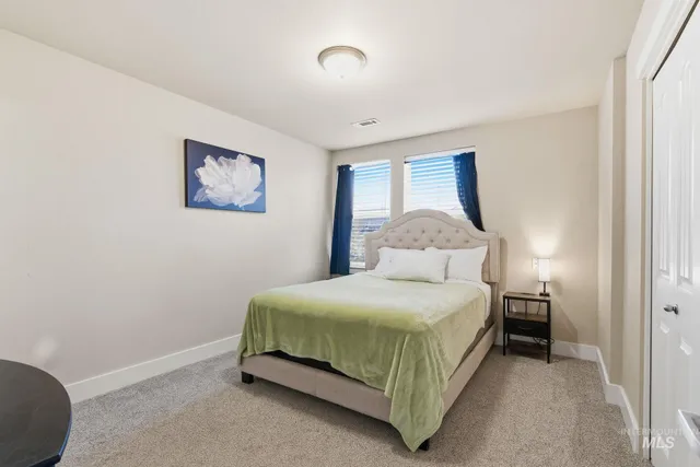 $324,900 | 9993 West Rosecroft Court, Unit 102, Boise, ID 83704