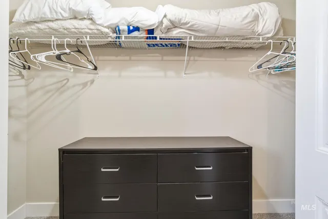 $324,900 | 9993 West Rosecroft Court, Unit 102, Boise, ID 83704