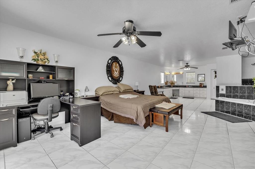 3900 Colony Court Punta Gorda, FL 33950 - Photo 17 of 52