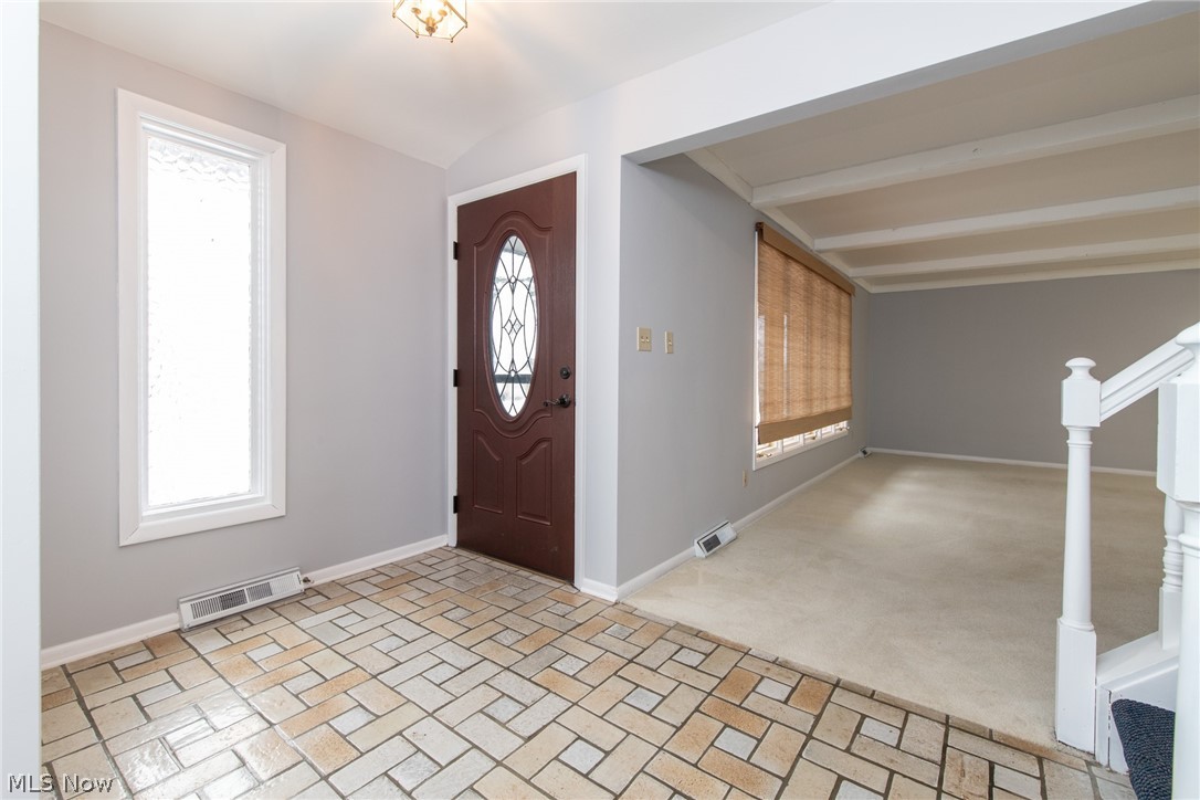 25010 Hazelmere Road Beachwood, OH 44122 - Photo 2 of 31 Gallery Image 2