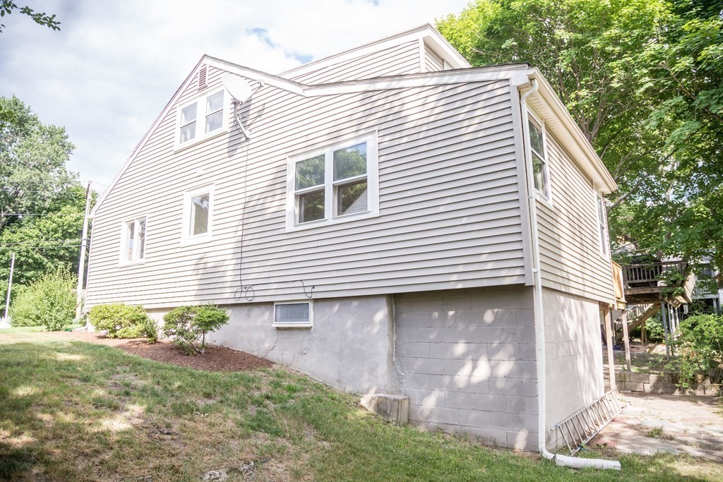 32 Clinton Road Weymouth, MA 02189 - Photo 22 of 30 Gallery Image 22