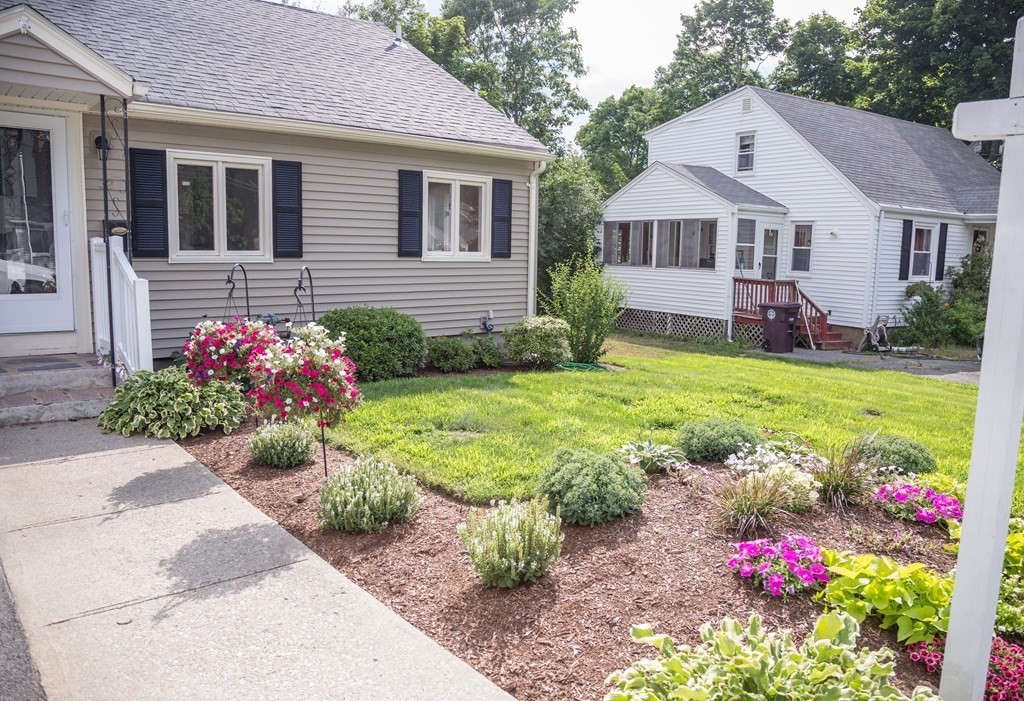 32 Clinton Road Weymouth, MA 02189 - Photo 26 of 30 Gallery Image 26