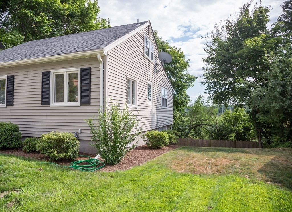 32 Clinton Road Weymouth, MA 02189 - Photo 27 of 30 Gallery Image 27
