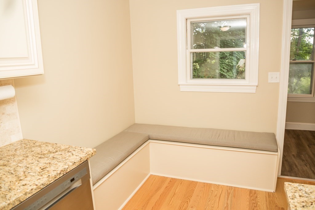 32 Clinton Road Weymouth, MA 02189 - Photo 10 of 30 Gallery Image 10