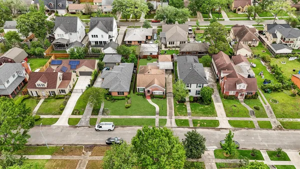 $389,000 | 6645 Fairfield Street, Houston, TX 77023