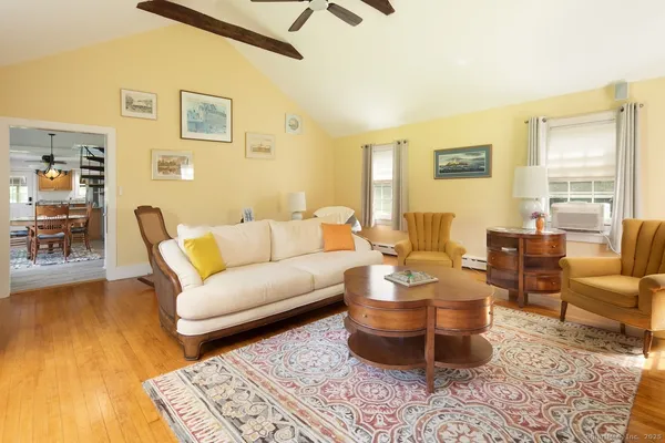 $3,800 | 11 Reservoir Road, Salisbury, CT 06039