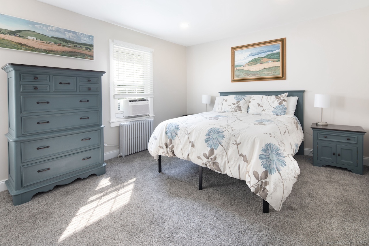 11 Reservoir Road Salisbury, CT 06039 - Photo 9 of 25