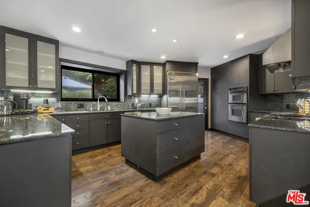 $18,500 | 9596 Shirley Lane, Beverly Hills, CA 90210