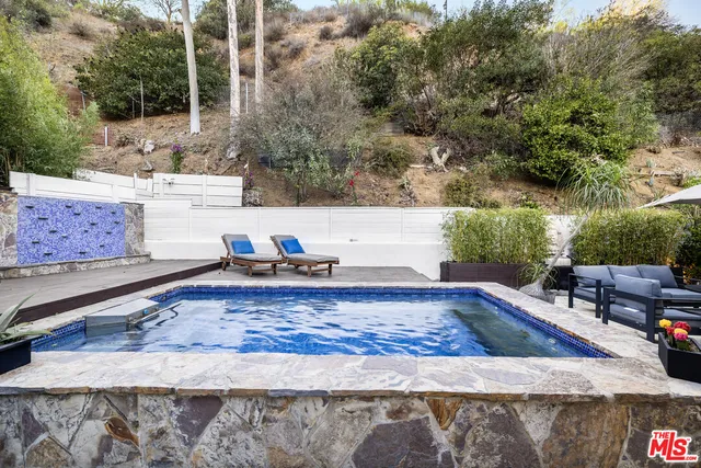 $18,500 | 9596 Shirley Lane, Beverly Hills, CA 90210