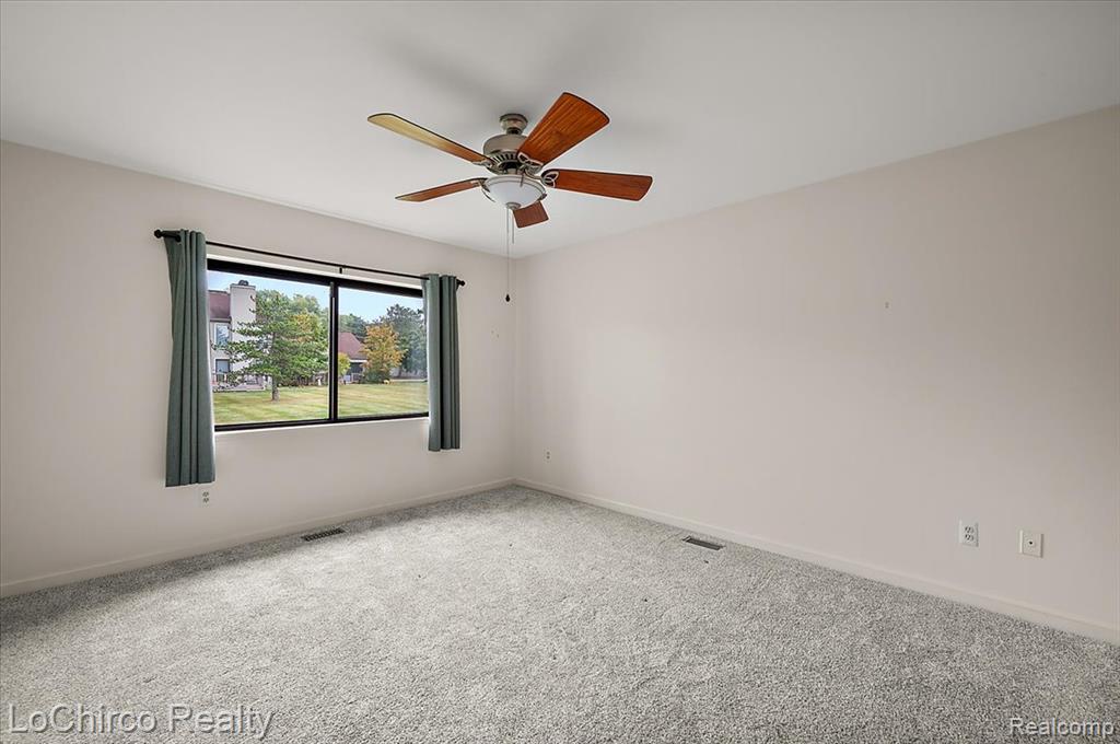 733 Hamilton Court Rochester Hills, MI 48307 - Photo 22 of 79