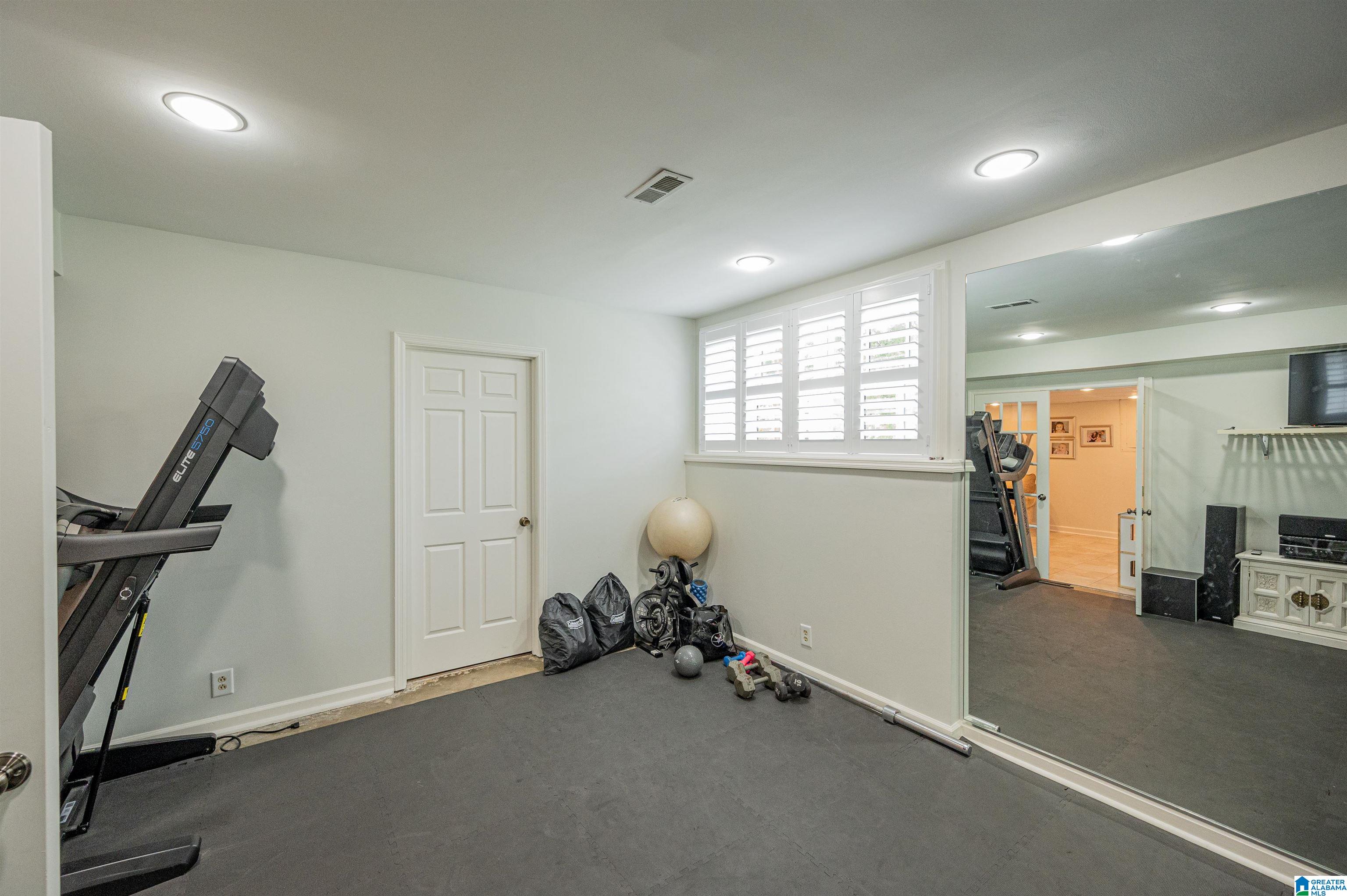 1804 Post Oak Road Birmingham, AL 35216 - Photo 34 of 44