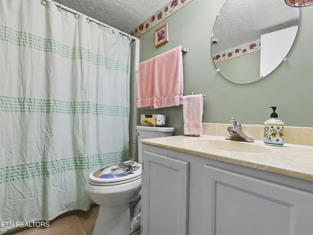 $335,000 | 1380 Ski View Drive, Unit 5104, Gatlinburg, TN 37738