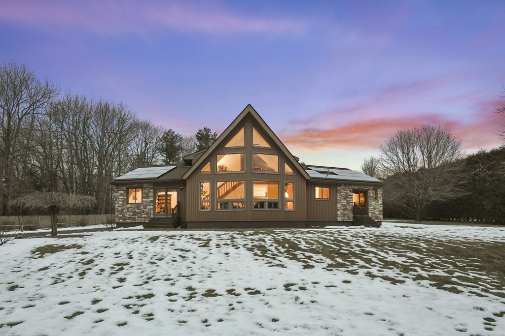 18 Mayo Road Hubbardston, MA 01452 - Photo 1 of 42 Gallery Image 1