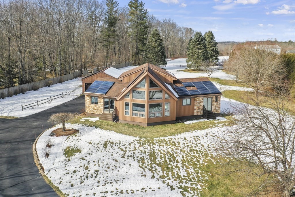 18 Mayo Road Hubbardston, MA 01452 - Photo 4 of 42 Gallery Image 4