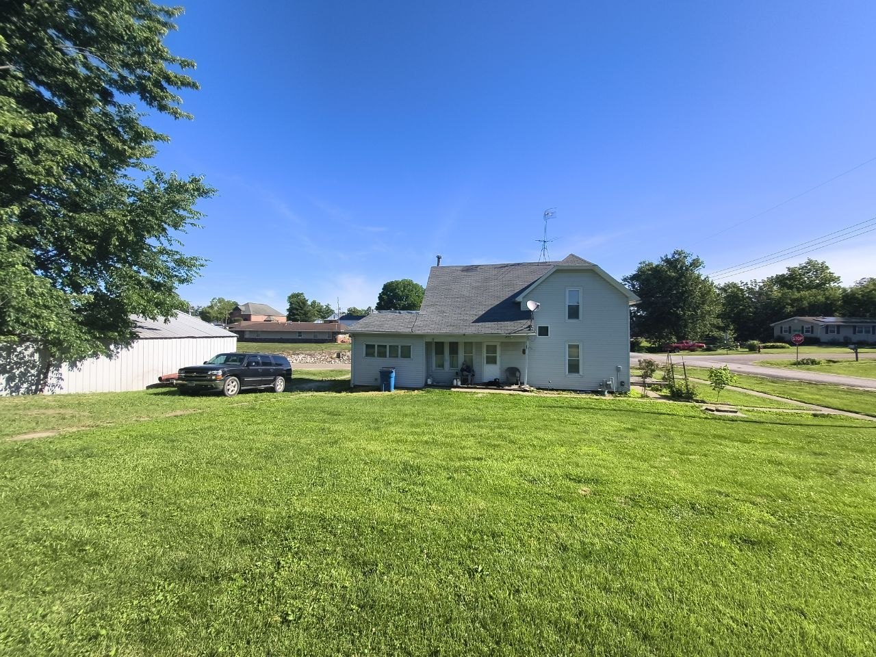 400 South Kentucky Street Camp Point, IL 62320 - Photo 4 of 14