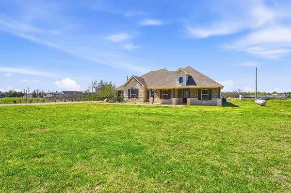 $495,000 | 4870 County Road 1037, Celeste, TX 75423