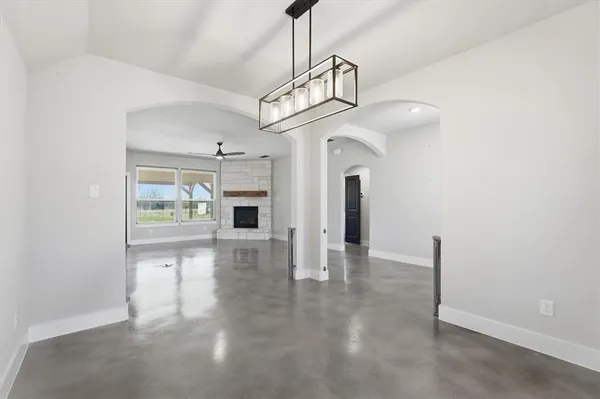 $495,000 | 4870 County Road 1037, Celeste, TX 75423