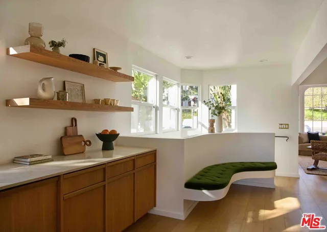 $2,998,000 | 3234 Lowry Road, Los Angeles, CA 90027