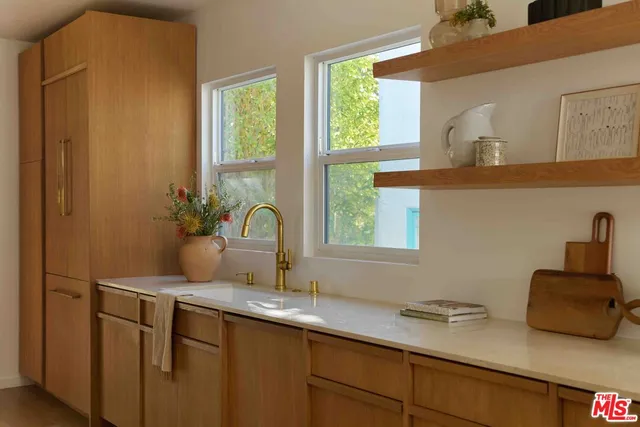 $2,998,000 | 3234 Lowry Road, Los Angeles, CA 90027