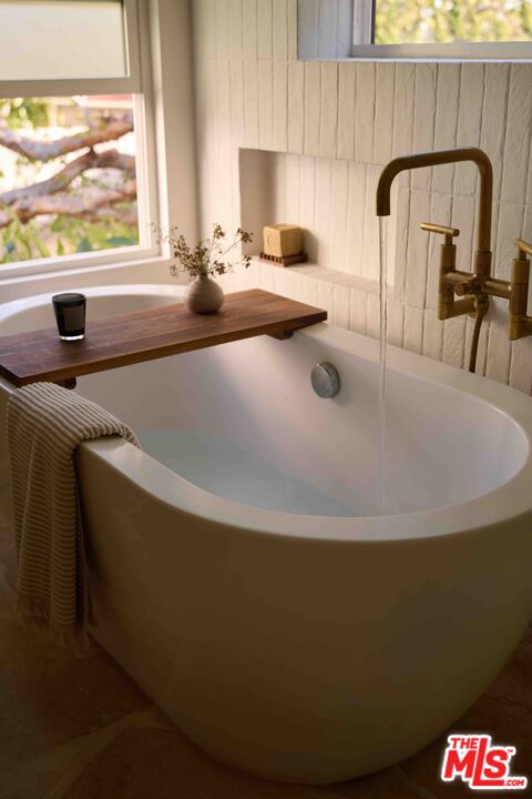 3234 Lowry Road Los Angeles, CA 90027 - Photo 20 of 56