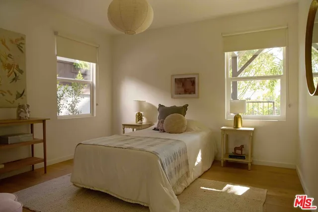 $2,998,000 | 3234 Lowry Road, Los Angeles, CA 90027