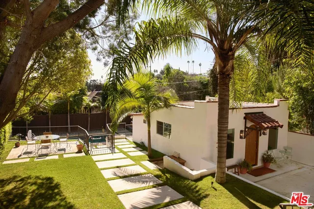 $2,998,000 | 3234 Lowry Road, Los Angeles, CA 90027