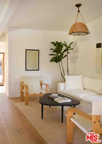 $2,998,000 | 3234 Lowry Road, Los Angeles, CA 90027