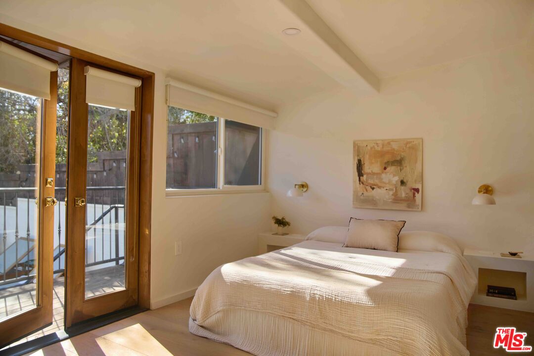 3234 Lowry Road Los Angeles, CA 90027 - Photo 45 of 56