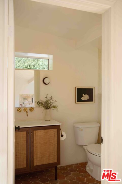 3234 Lowry Road Los Angeles, CA 90027 - Photo 47 of 56