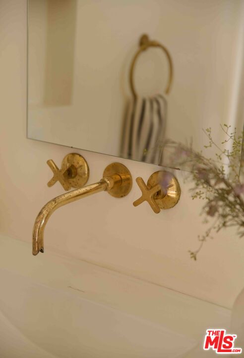 3234 Lowry Road Los Angeles, CA 90027 - Photo 48 of 56