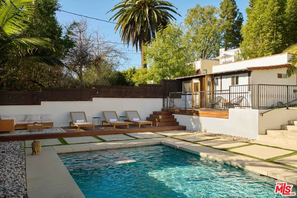 $3,650,000 | 3234 Lowry Road, Los Angeles, CA 90027