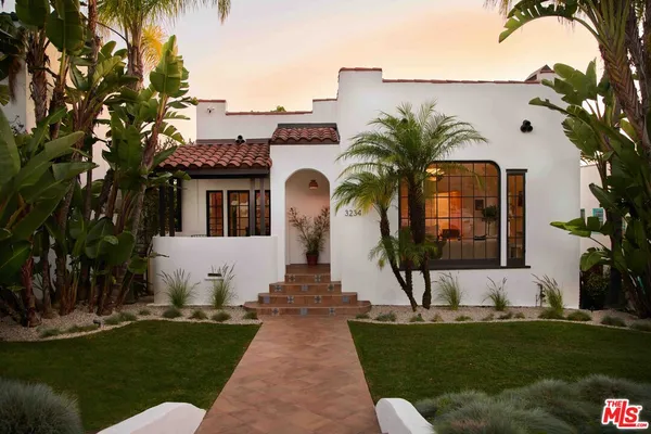 $3,650,000 | 3234 Lowry Road, Los Angeles, CA 90027
